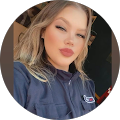 Thais Bomfim profile picture